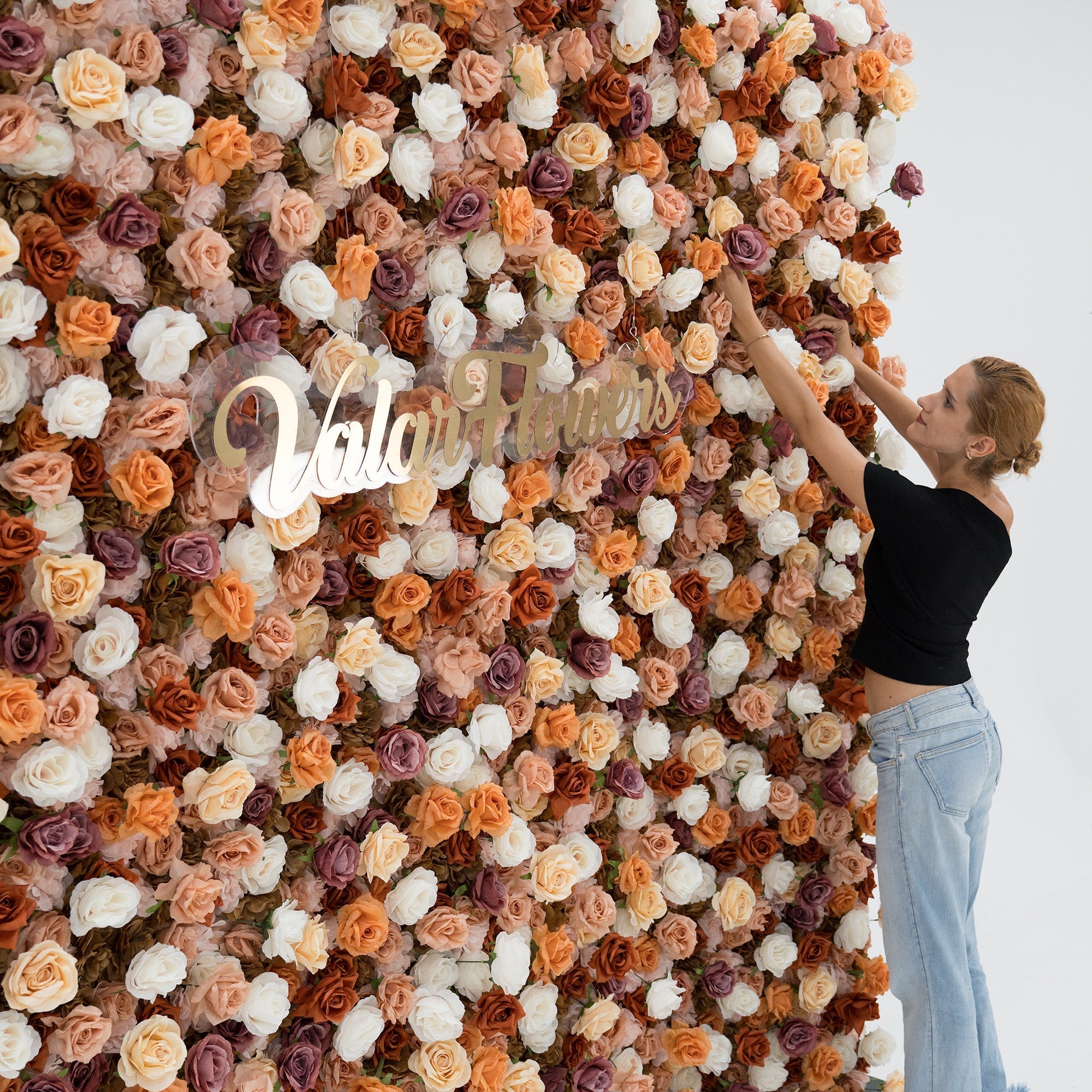 🔥[Hot sale]🔥 3D Autumn - Toned Floral Wall Backdrop: Warm & Luxurious Event Centerpiece